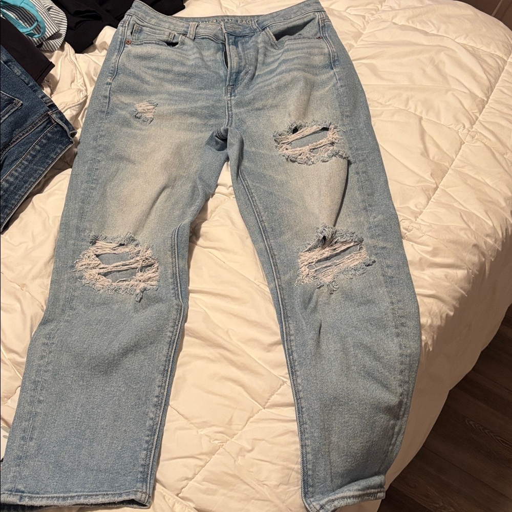 American Eagle Outfitters Light Blue Stretch Jeans